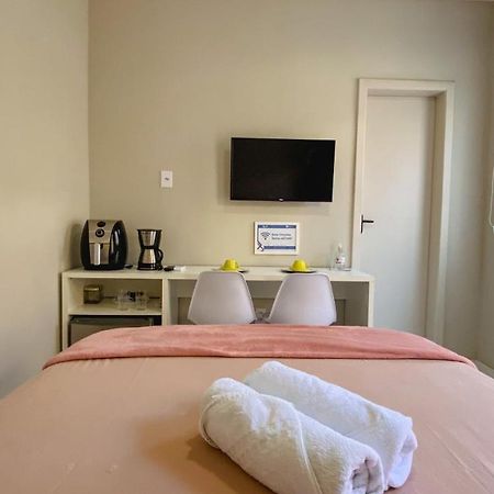 Kalug - Suite Casal Independente Em Guest House 伊列乌斯 外观 照片